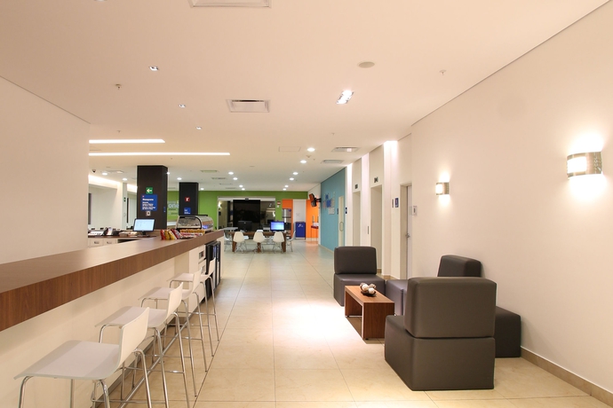 Imagen de los interiores del Hotel One Cuernavaca. Foto 14