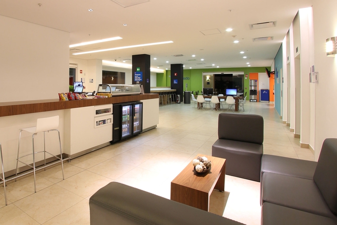 Imagen de los interiores del Hotel One Cuernavaca. Foto 15