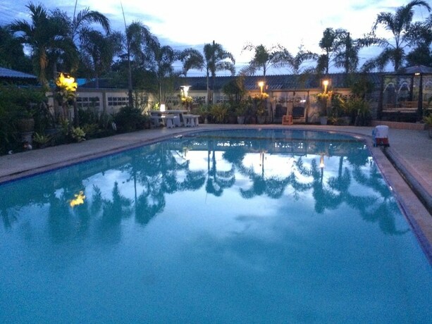 Imagen de la piscina del Hotel One D Homestay. Foto 30
