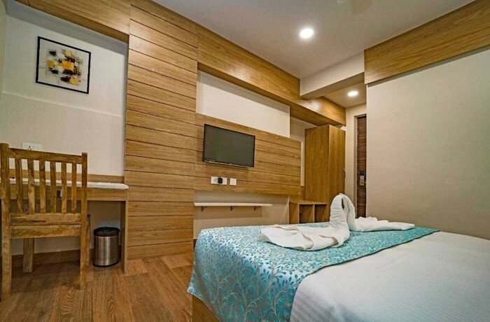 Imagen de la habitación del Hotel One Earth Wonder Clif Udaipur. Foto 16