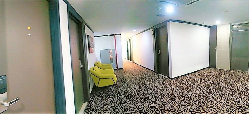 Imagen de los interiores del Hotel One Enigma. Foto 13
