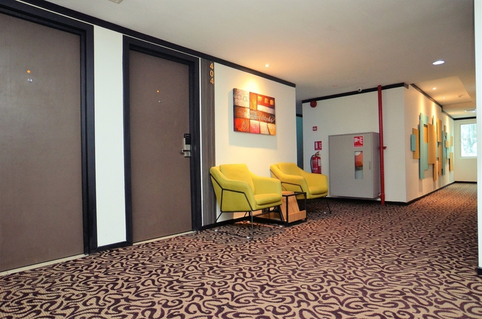 Imagen de los interiores del Hotel One Enigma. Foto 19