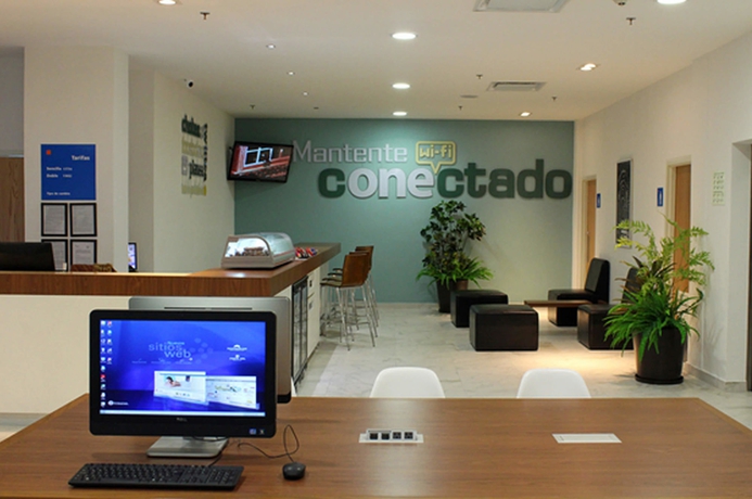 Imagen de los interiores del Hotel One Guadalajara Periférico Poniente. Foto 13