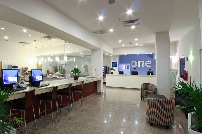 Imagen de los interiores del Hotel One Guadalajara Periferico Norte. Foto 12