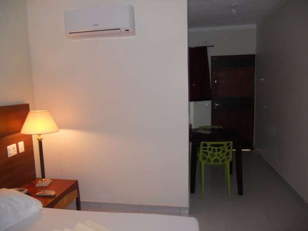 Imagen de la habitación del Hotel One, Iper&oacute;. Foto 8