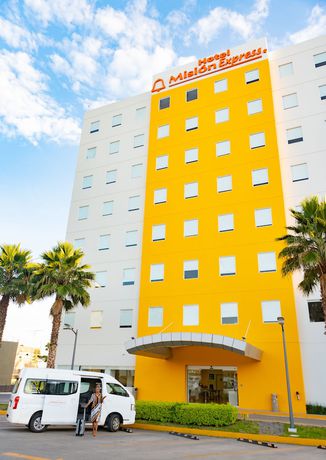 Imagen general del Hotel One Irapuato. Foto 3