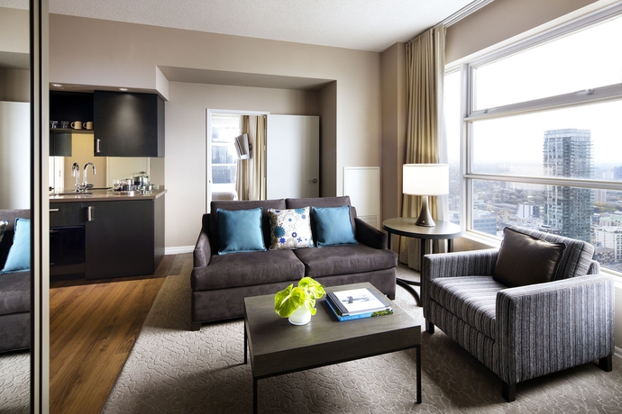 Imagen de los interiores del Hotel One King West and Residence. Foto 8