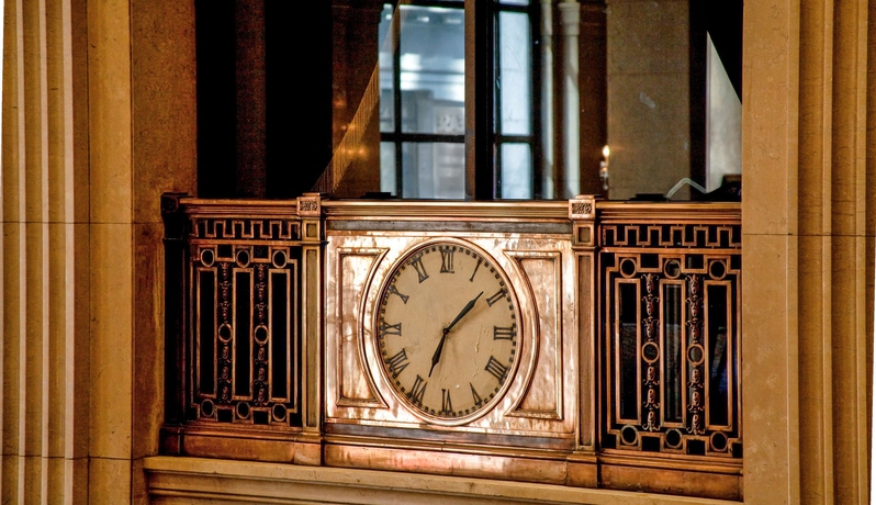 Imagen de los exteriores del Hotel One King West and Residence. Foto 7