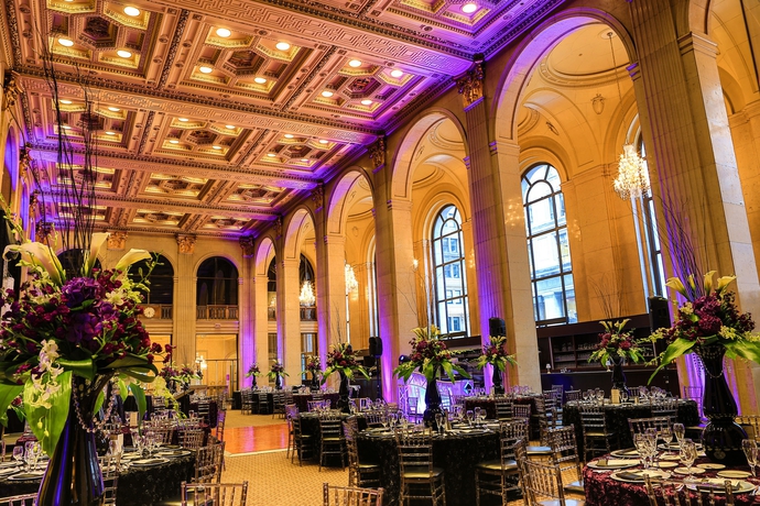 Imagen de los interiores del Hotel One King West and Residence. Foto 14