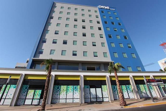 Imagen de los exteriores del Hotel One La Paz. Foto 9