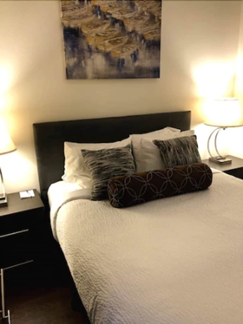 Imagen de la habitación del Hotel One Lakefront. Foto 4