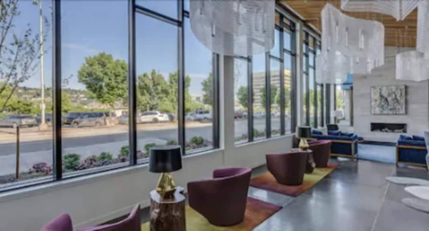 Imagen de los interiores del Hotel One Lakefront. Foto 9
