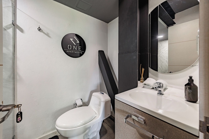 Imagen de la habitación del Hotel One Laureles. Foto 3