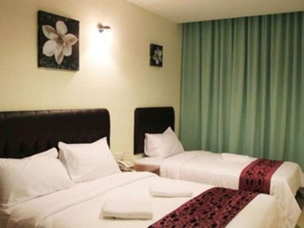 Imagen de los exteriores del Hotel One Lintas Jaya. Foto 7