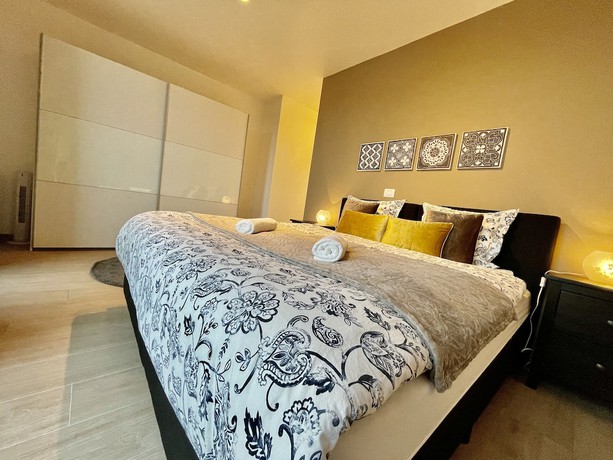 Imagen de la habitación del Hotel One Lux Stay near Diamond District. Foto 10