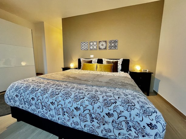 Imagen de la habitación del Hotel One Lux Stay near Diamond District. Foto 14