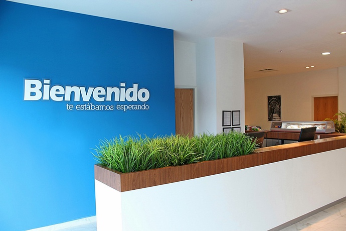 Imagen de los interiores del Hotel One Monterrey Tecnologico. Foto 10