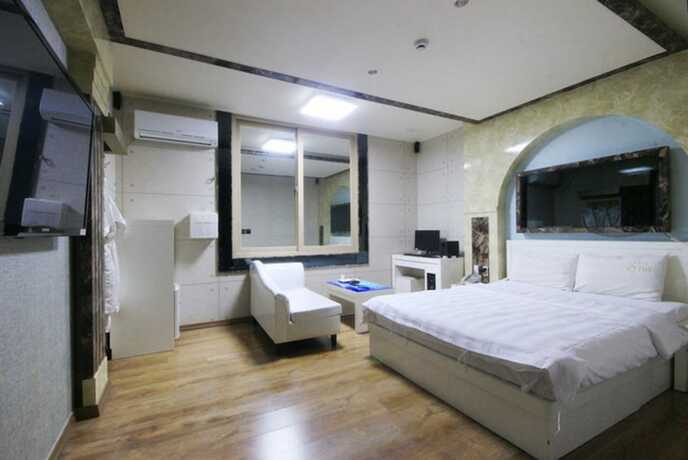 Imagen de la habitación del Hotel One Motel. Foto 10