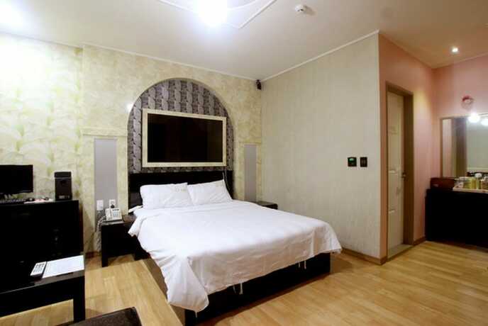 Imagen de la habitación del Hotel One Motel. Foto 18