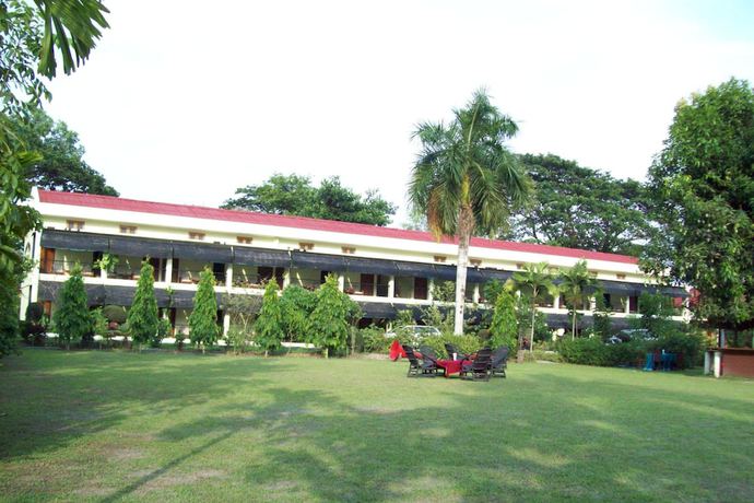 Imagen de los exteriores del Hotel One Myanmar Resort Pathein. Foto 10