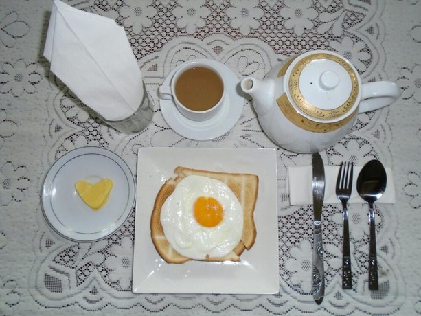 Imagen del bar/restaurante del Hotel One Myanmar Resort Pathein. Foto 3