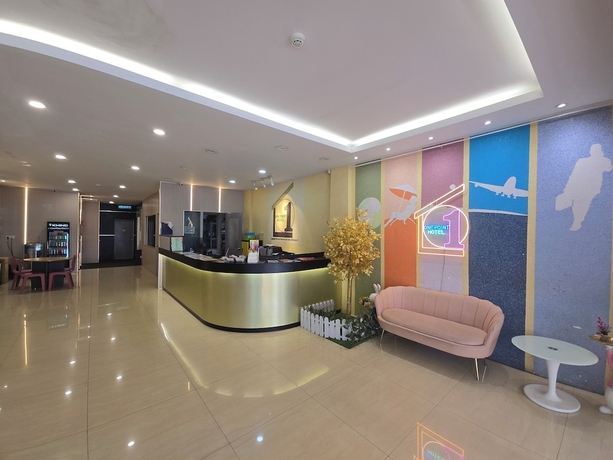 Imagen de los interiores del Hotel One Point Inn King Centre. Foto 14