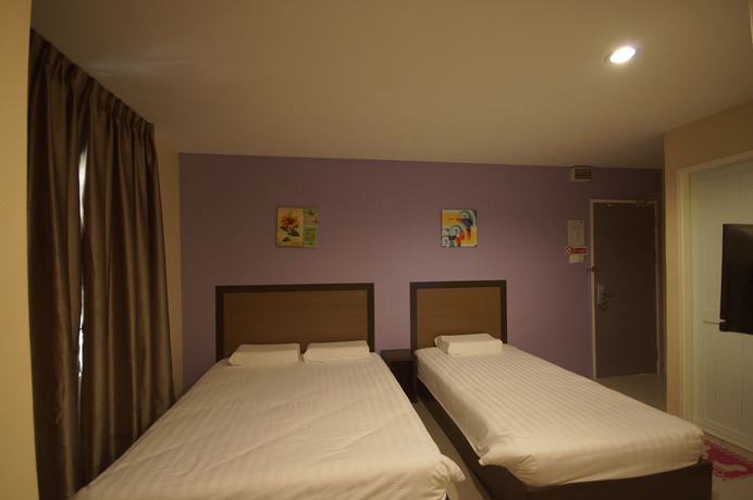 Imagen de la habitación del Hotel One Point - Rh Plaza. Foto 5