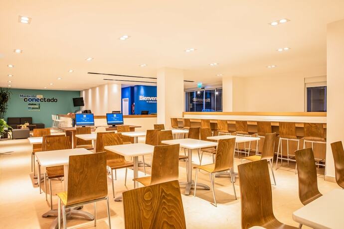 Imagen general del Hotel One Puebla Serdan. Foto 9