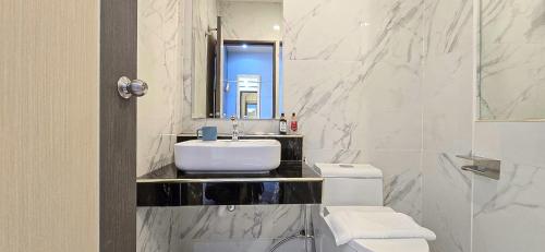 Imagen de la habitación del Hotel One Sakon Nakhon. Foto 16