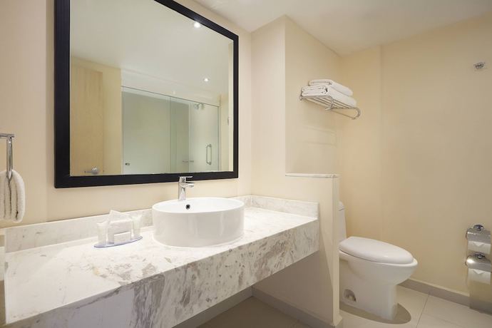 Imagen de la habitación del Hotel One Saltillo Aeropuerto. Foto 7