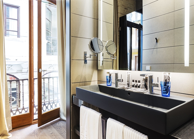 Imagen de la habitación del Hotel One Shot Mercat 09. Foto 11