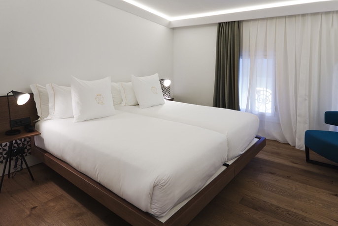 Imagen de la habitación del Hotel One Shot Palacio Reina Victoria 04. Foto 8