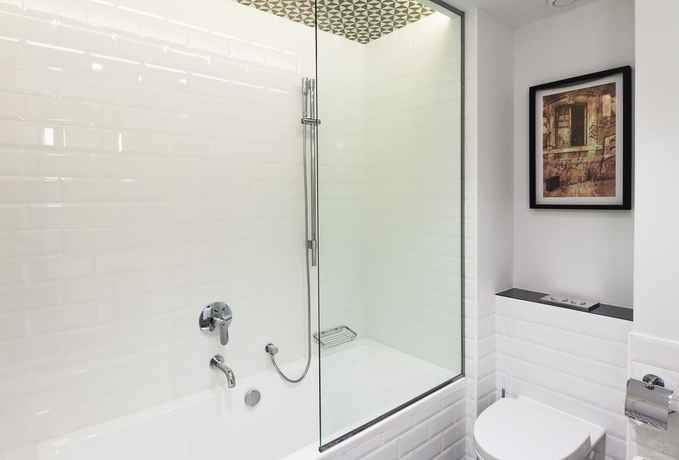 Imagen de la habitación del Hotel One Shot Palacio Reina Victoria 04. Foto 13