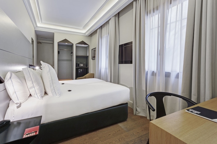 Imagen de la habitación del Hotel One Shot Recoletos. Foto 13