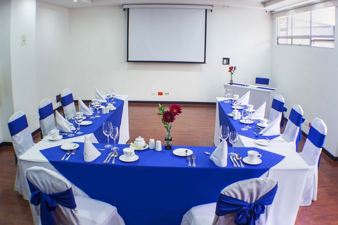 Imagen de los interiores del Hotel One Sixteen. Foto 9