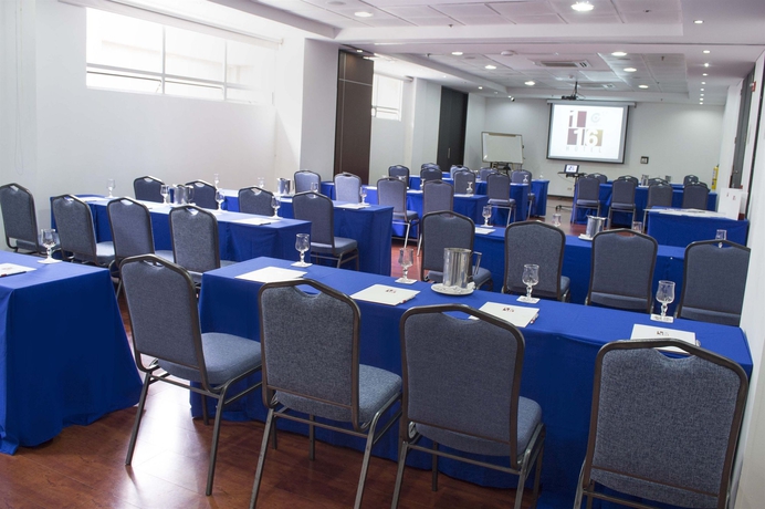 Imagen de los interiores del Hotel One Sixteen. Foto 12