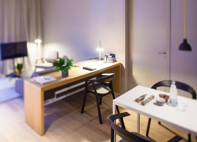 Imagen de la habitación del Hotel One Suite. Foto 3