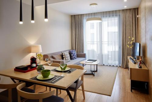Imagen general del Hotel One Sunland Serviced Suites Managed By Lanson Place. Foto 2