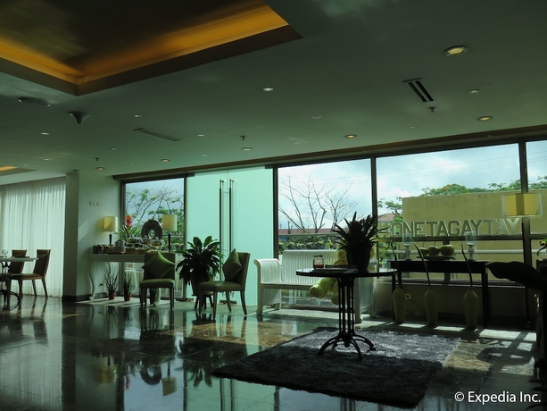 Imagen de los interiores del Hotel One Tagaytay Place. Foto 15