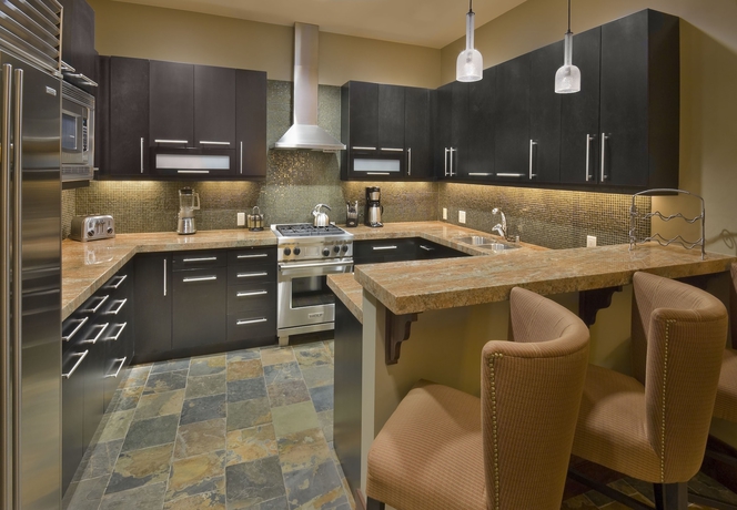 Imagen de la habitación del Hotel One Village Place by Vacation Club Rentals. Foto 9