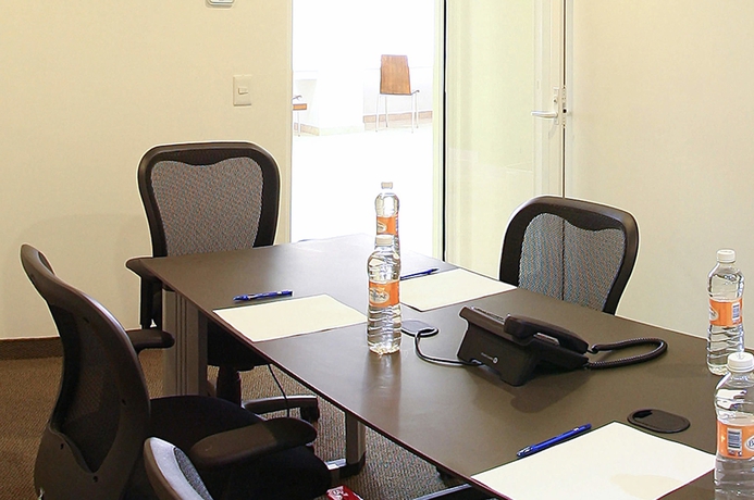 Imagen de los interiores del Hotel One Xalapa Las Animas. Foto 12