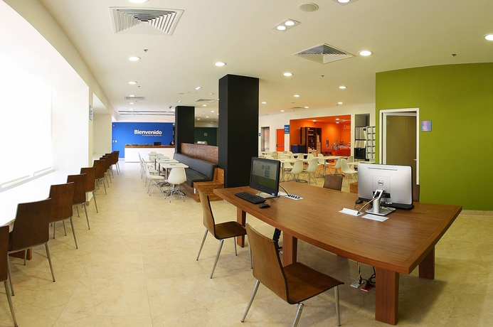Imagen de los interiores del Hotel One Xalapa Las Animas. Foto 16