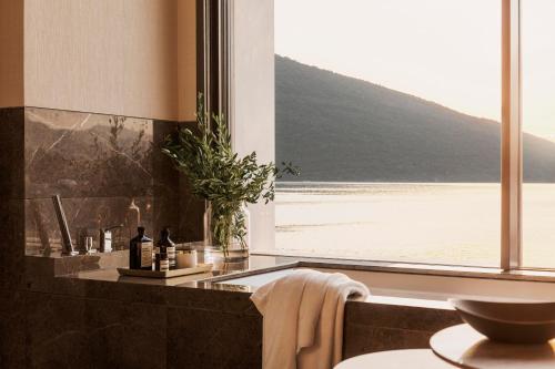 Imagen de la habitación del Hotel One and Only Portonovi. Foto 13