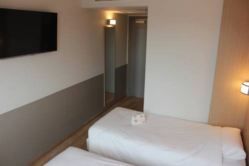 Imagen de la habitación del Hotel Oneloft. Foto 4
