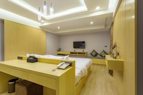 Imagen de la habitación del Hotel Oneloft, Karon. Foto 7