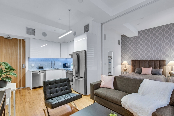 Imagen de la habitación del Hotel Oneluxstay At Hwh La Downtown. Foto 14