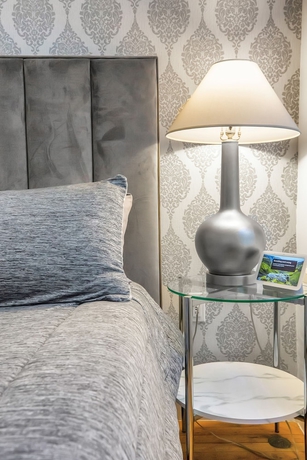 Imagen de la habitación del Hotel Oneluxstay At Hwh La Downtown. Foto 15