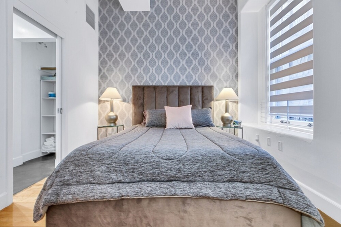 Imagen de la habitación del Hotel Oneluxstay At Hwh La Downtown. Foto 18