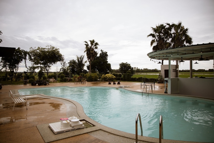 Imagen de la piscina del Hotel Onesook Resort Sukhothai. Foto 18