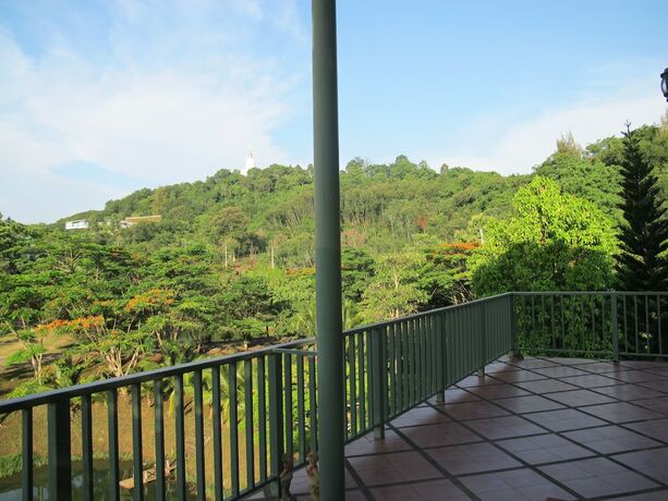 Imagen general del Hotel Onhill Village. Foto 16